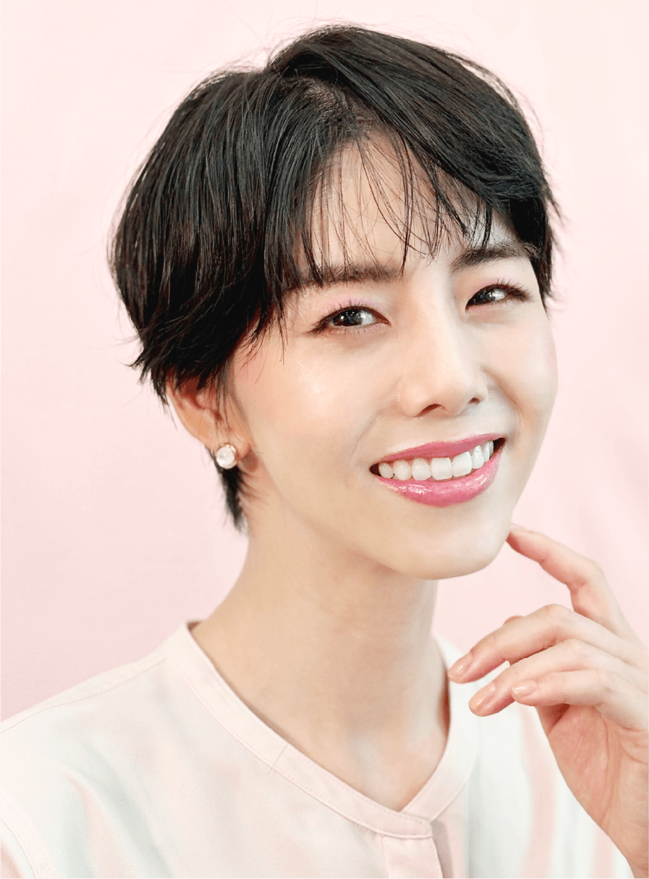 メイク後のモデル写真