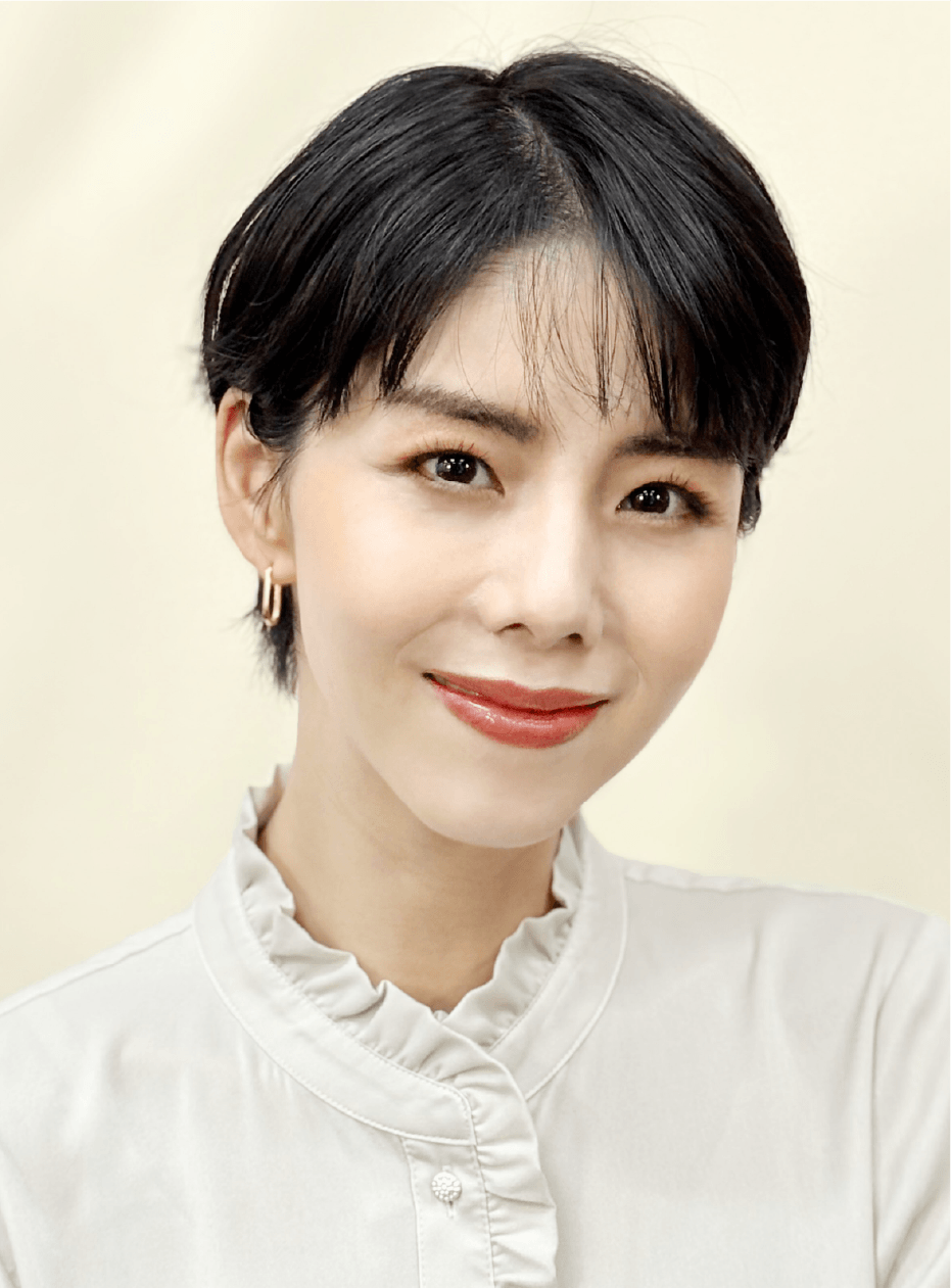 メイク後のモデル写真